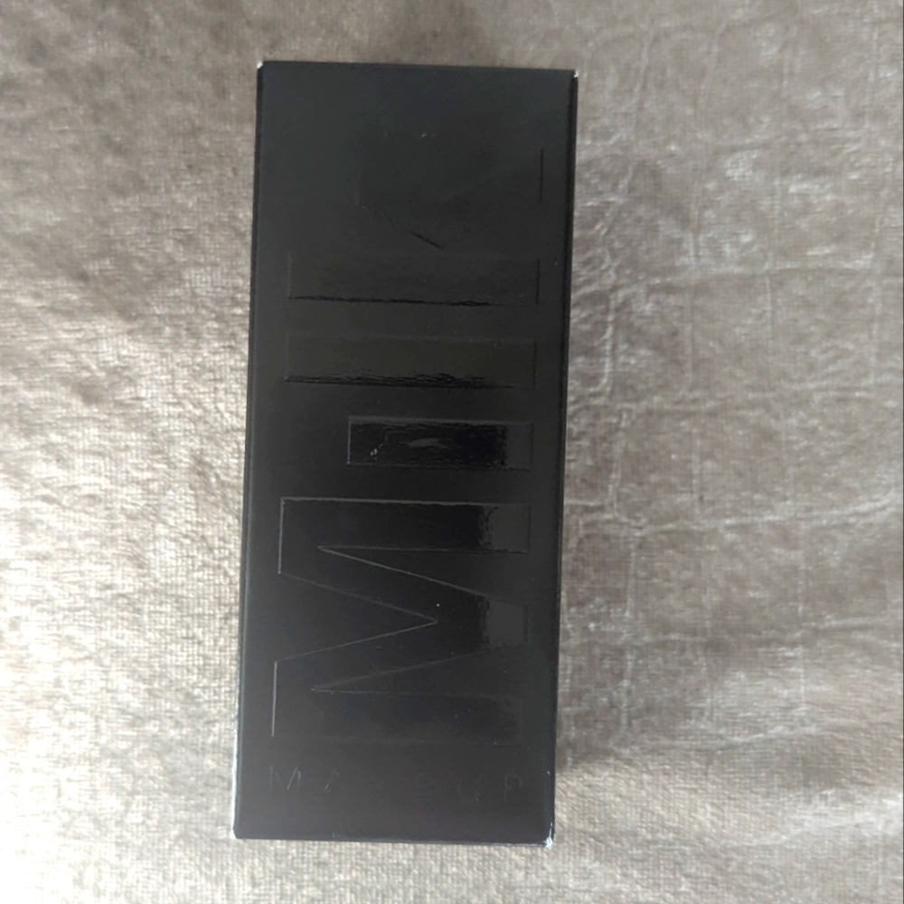 MILK MAKEUP Pore Eclipse Matte Setting Spray 1.35 oz New in‎ Box